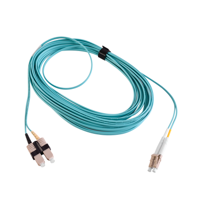 Jumper de Fibra Óptica Multimodo 50/125 XGLO OM3  LC-SC Duplex  OFNR  Color Aqua  10 Metros