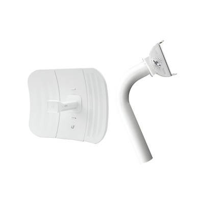 LiteBeam airMAX M5 CPE hasta 100 Mbps  5 GHz (5150 - 5875 MHz) con antena integrada de 23 dBi  incluye montaje universal UMOUNT