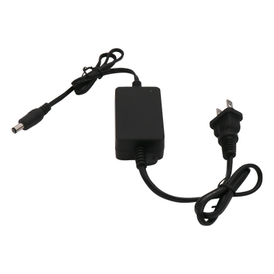 Adaptador 5 Vcc / 1A / UL / Voltaje de Entrada de 100-240 Vca / Para uso  solo en lectores biométricos de 5 Vcc de la marca ZK
