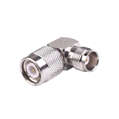 Adaptador en Ángulo Recto de Conector TNC Macho a TNC Hembra  Níquel/ Oro/ Teflón.