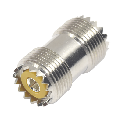 Adaptador Barril en Línea  de Conector UHF Hembra (SO-239) a UHF Hembra (SO-239)  Niquel/ Plata/ Dap.