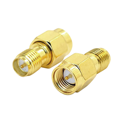 Adaptador de SMA Macho a SMA Hembra Inverso  Oro/ Oro/ Teflón